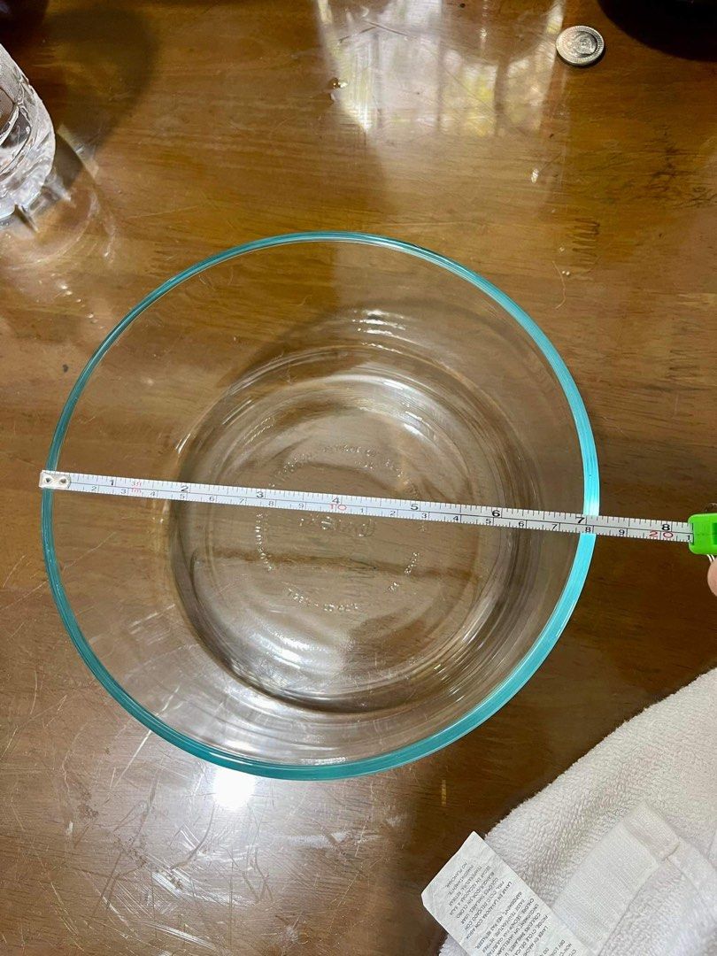 Pyrex Measuring Cup (Category: Other Kitchenware & Tableware) located in Urdaneta. Submitted by picky_picker (Listing ID 1242406442, Image 2). Description: Measuring Cup 250ML and 500ML Sold as Bundle Mop: Gcash & Bpi.