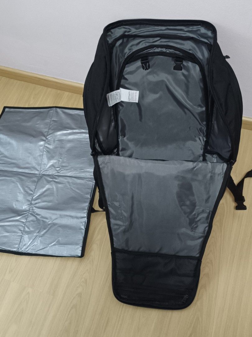 Fetch 45l large hotsell multi use surf backpack