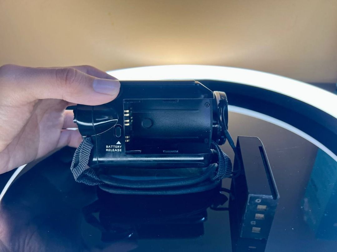 Rare MAX DV 7 Video Camera (Category: Video Cameras) located in Baguio. Submitted by carlbenta (Listing ID 1242486855, Image 3). Description: Rare MAX DV 7 Video camera! 📌5.0 Mega Pixels CMOS Sensor 📌USB 2.0 transfer data transfer 📌Snapshot up to 11 Mega Pixels 📌Dual mode power supply can be recharged or AA 📌Compact rotating panel design palm size with rotating screen 📌Pop-up Flash Pop-up Flash Inclusion 📌Unit 📌Battery with charger (Note 