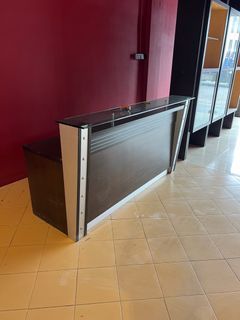 Reception desk