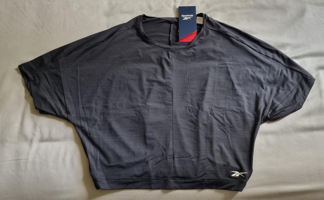 Reebok t deals shirt for ladies