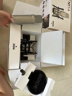（分類：）位於 。 由 chingbxx 提交（商品編號 1242389856，圖片 1）。簡介： 。
