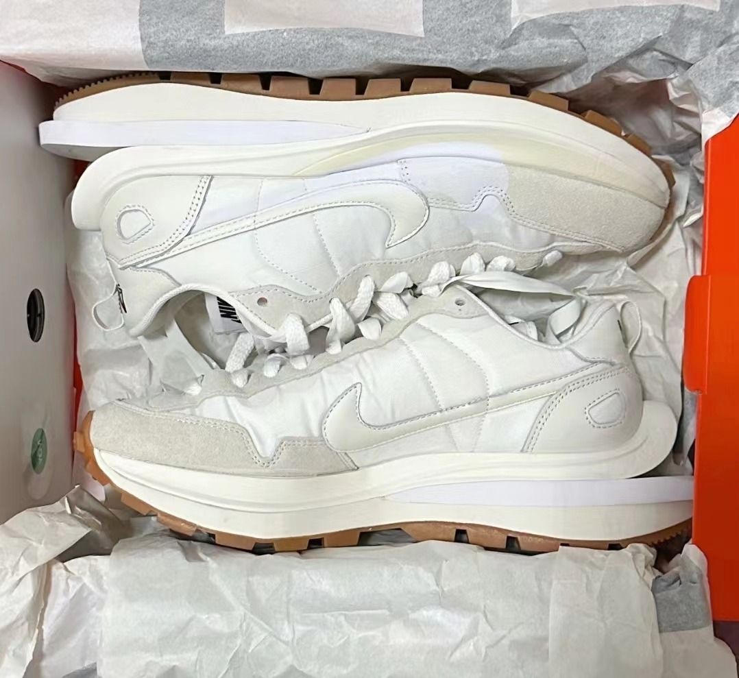 Sacai x Nike VaporWaffle white and gum 生膠耐磨低幫運動休閑鞋男女