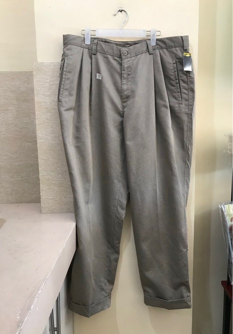 Savane pleated new arrivals dress pants