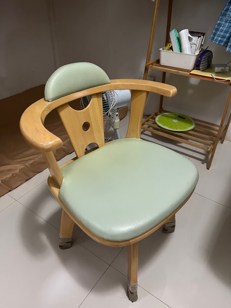 Swivel Green Chair on Carousell