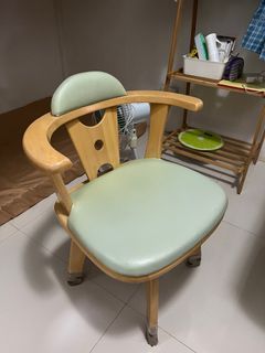 Swivel Green Chair