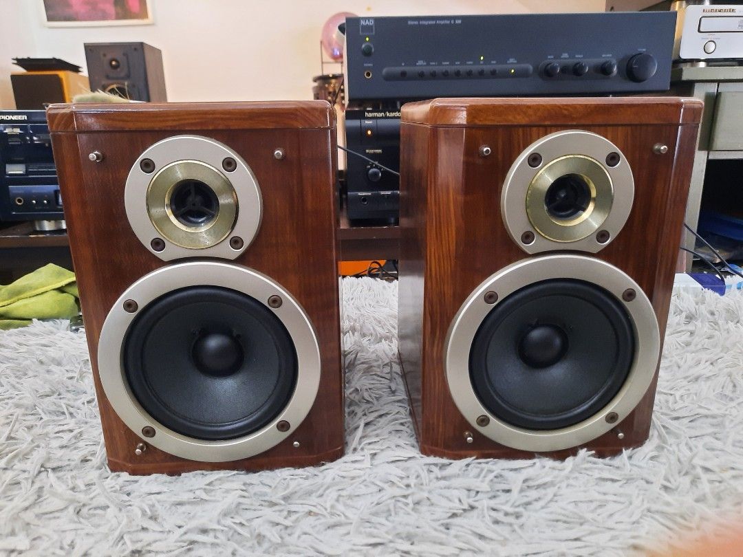 Sharp hotsell bookshelf speakers