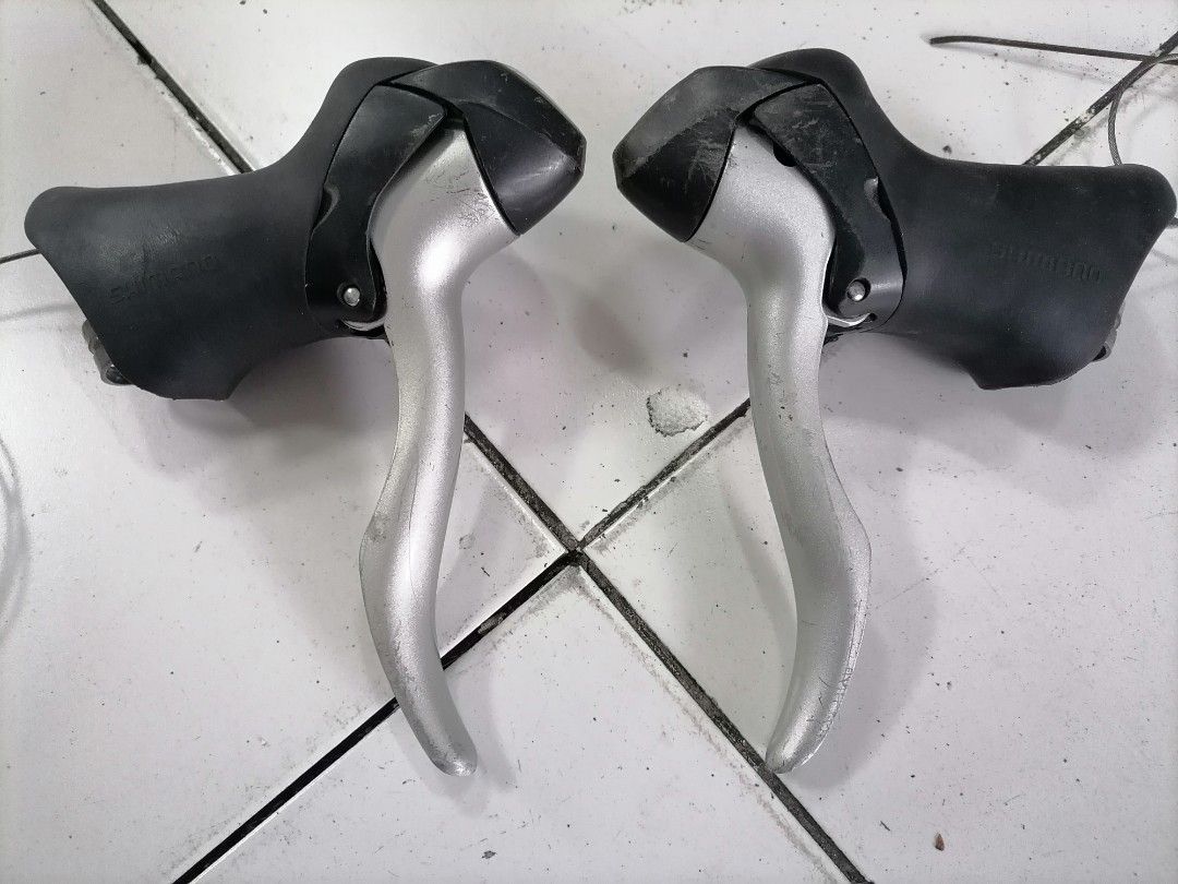 Shimano 2x8 sti shifters Sports Equipment Bicycles Parts