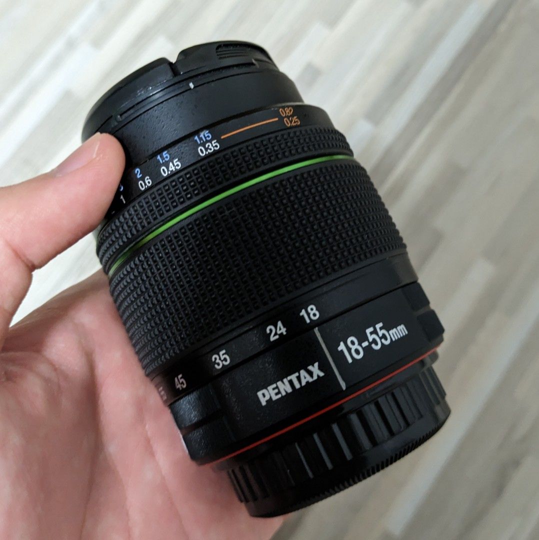 Pentax smc DA 18-55mm f/3.5-5.6 AL WR Zoom Lens