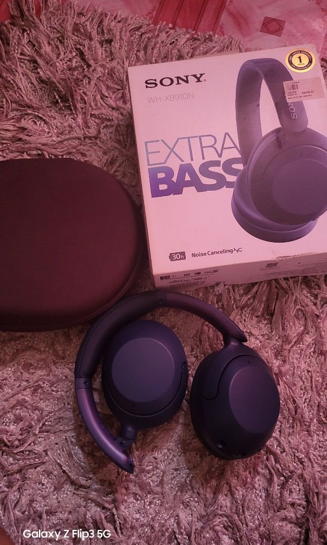 Sony WH-XB910N EXTRA BASS Bluetooth Wireless Noise-Canceling