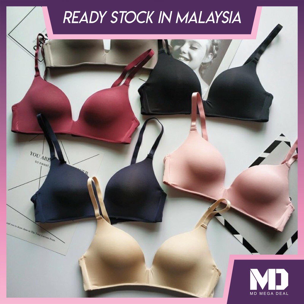 Summer Light and Small Chest Gathered Girl Comfort Simple Bra, Women's  Fashion, New Undergarments & Loungewear on Carousell