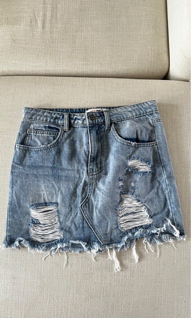 Supre ripped denim skirt discount