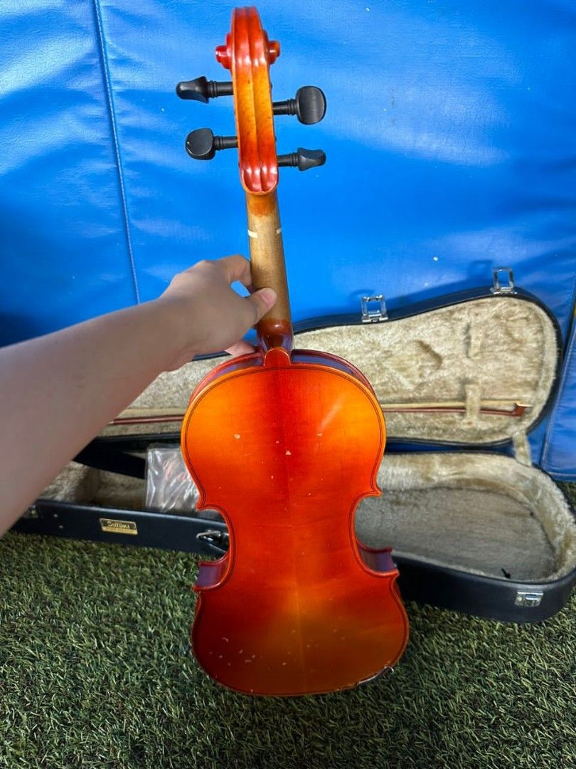 Hobbies　4/4,　Music　Violin　Musical　Media,　on　Carousell　Suzuki　Toys,　size　Instruments