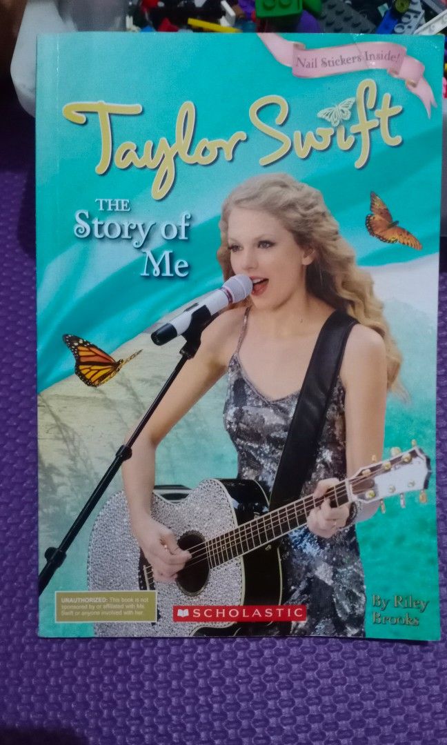 Taylor Swift's Story on Carousell