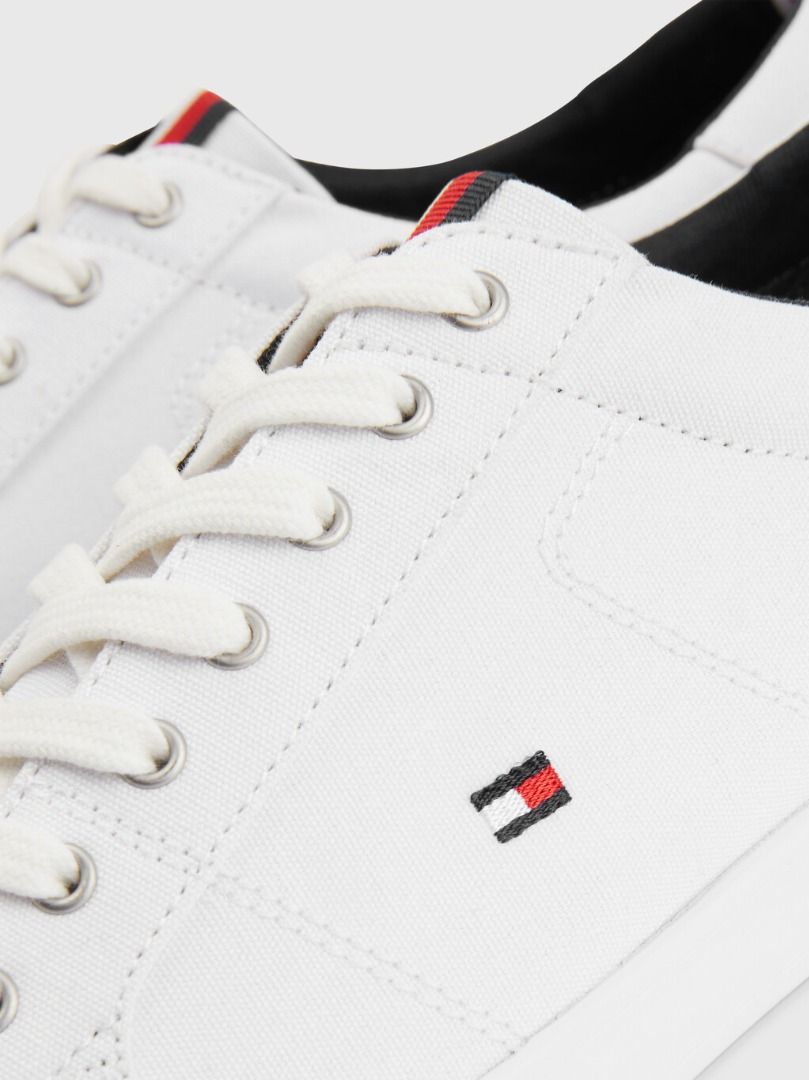 White tommy hilfiger shoes store