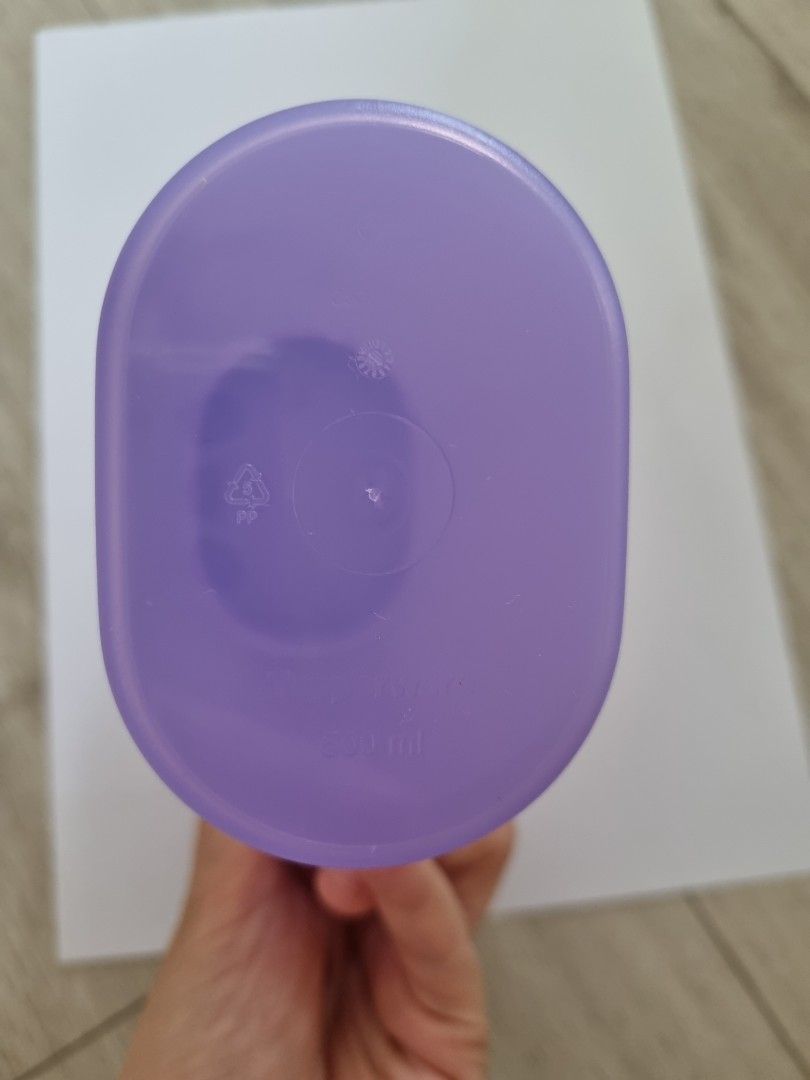 Tupperware pitcher65074406262530111