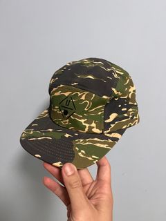 （分類：）位於 。 由 silentrabbit.56bc74 提交（商品編號 1242398028，圖片 1）。簡介： 。