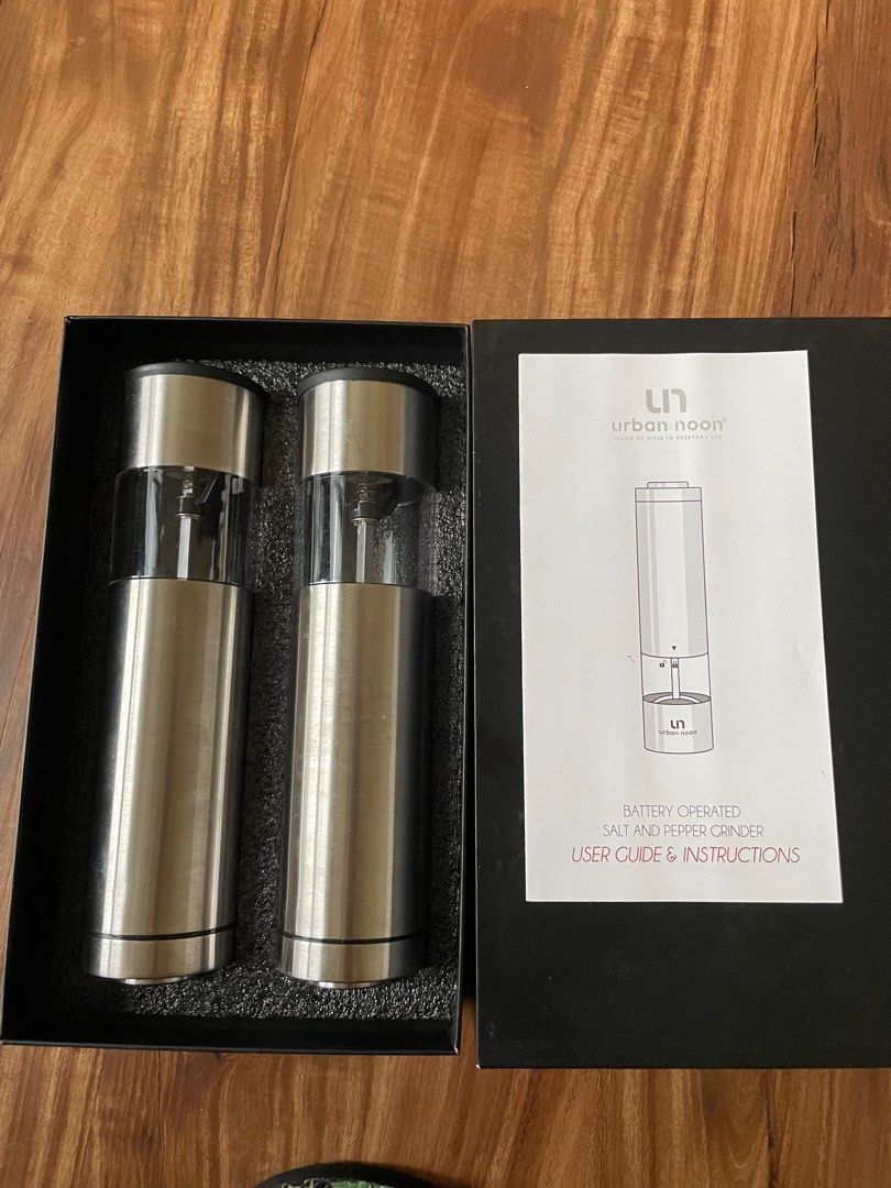 Urban noon batteryoperated salt and pepper grinder, Furniture & Home
