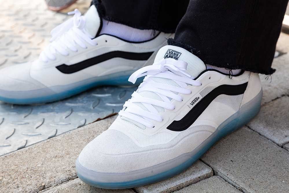 Vans ave pro blanche deals