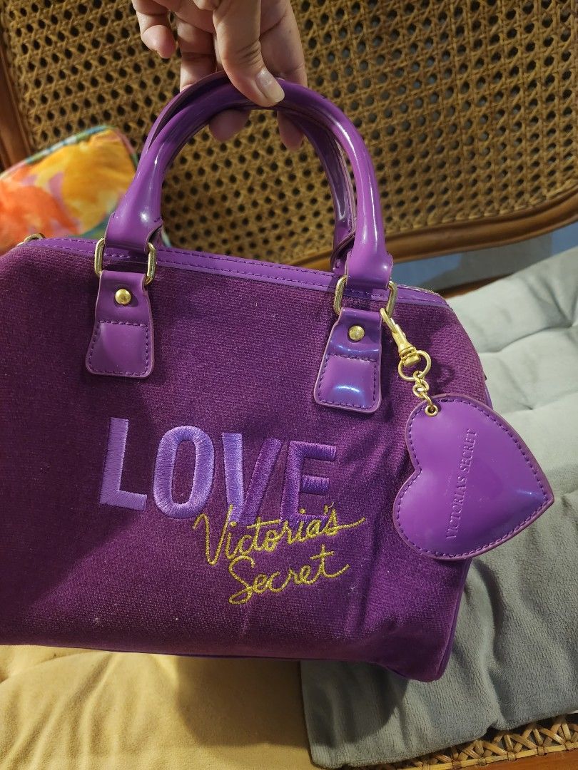 Victoria Secret's Vs Logo Sling Bag, Luxury, Bags & Wallets on Carousell