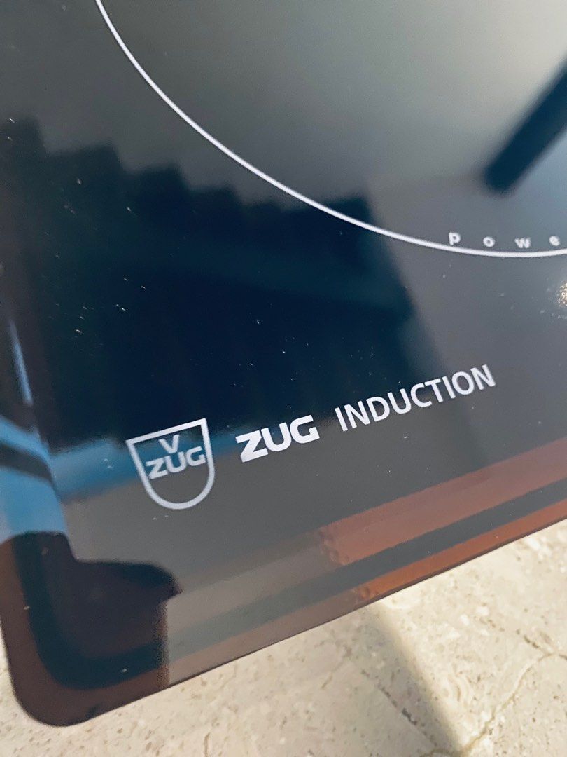 VZug induction hob cooker, not Miele gaggenau smeg , TV & Home