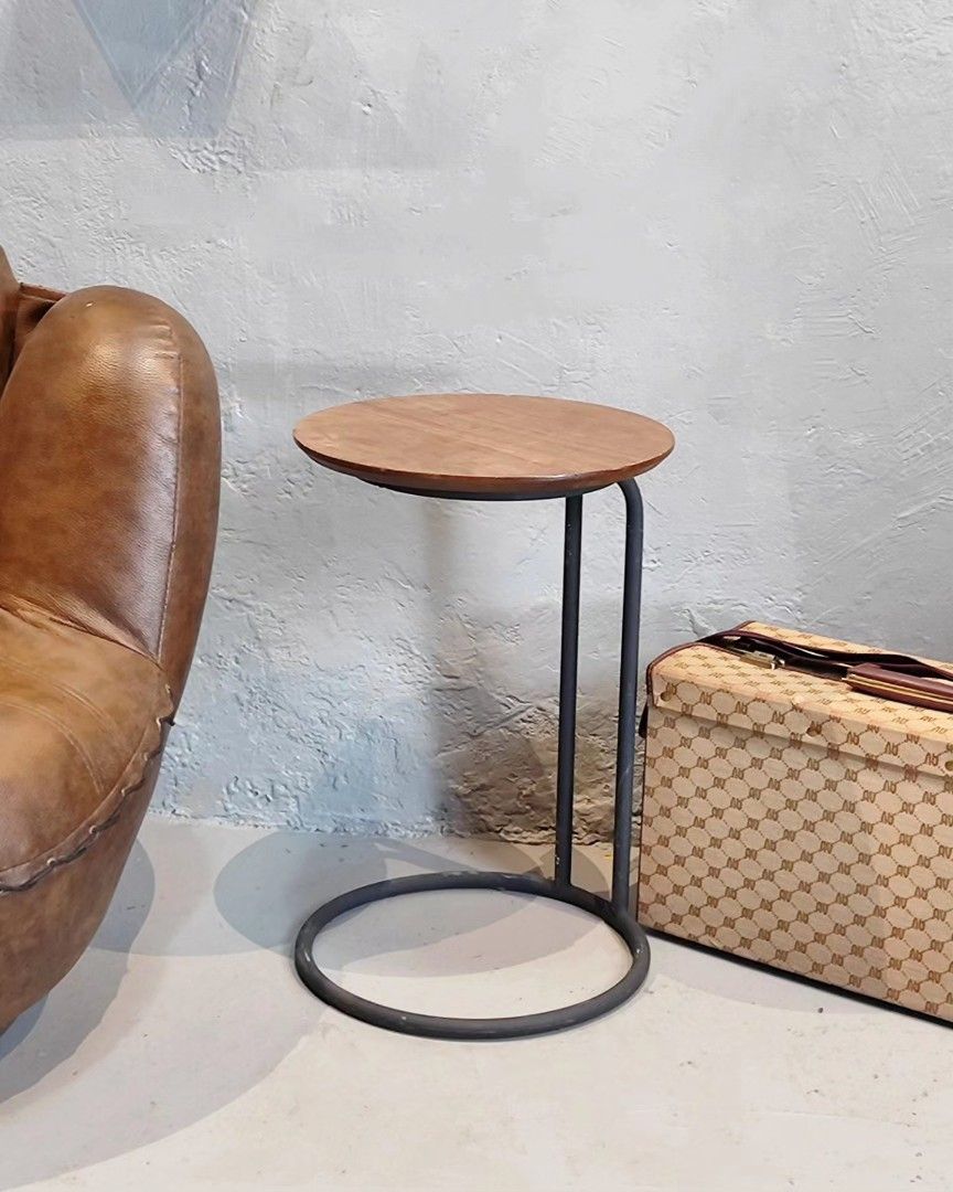 Wood and metal round side table 13 x 20 inches We have more units