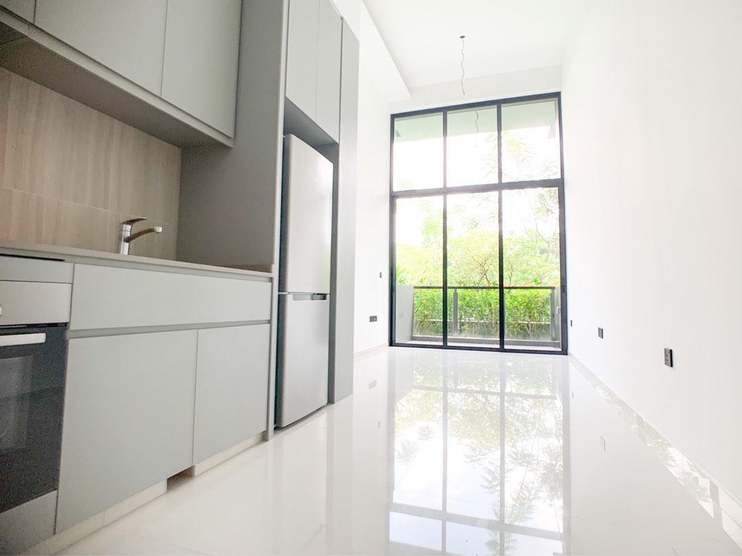 (Category: ) located in . Submitted by aaron.properties (Listing ID 1242582121, Image 1). Description: .