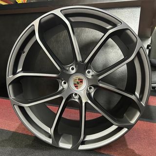 (Category: ) located in . Submitted by rayssportrimcentre_official (Listing ID 1242590384, Image 1). Description: .