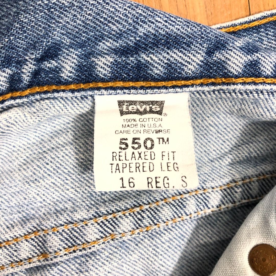34 x 28 Distressed Vintage Levi 550 Jeans L1557 Men s Fashion