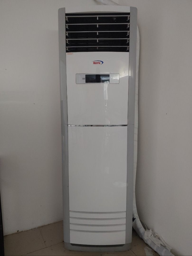 3TR Floor Mounted Aircon Matrix Air Conditioner MXCF100C2-A (Category: Air Conditioning and Heating) located in Angeles City. Submitted by vann1998 (Listing ID 1242543979, Image 1). Description: 3TR / 4HP Matrix Air Conditioner MXCF100C2-A Capacity: 4HP Power Supply: 230V-60Hz ,1Ph Cooling Capacity: 38,000 Btu/h No history of Repair No Issue.