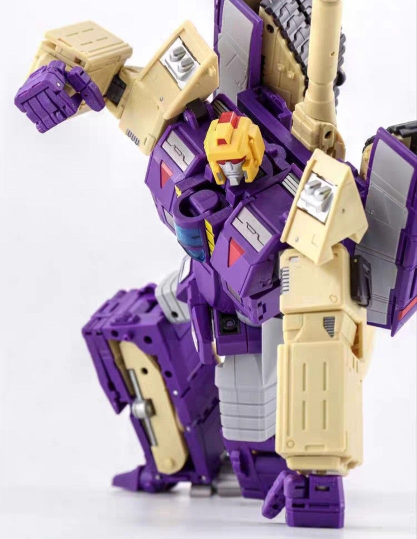 全新品清貨價DX9 D08 閃電Blitzwing 三變戰士Gewalt 坦克飛機G1 金剛