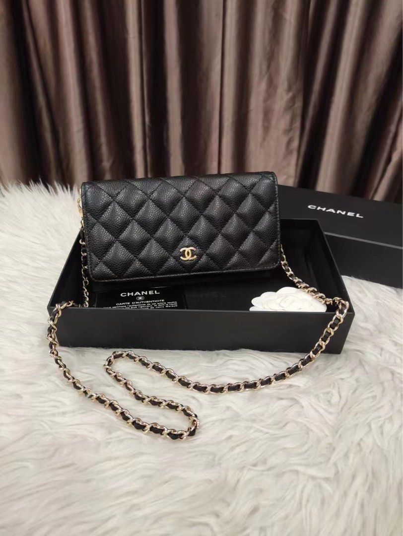 Chanel bifold wallet sales