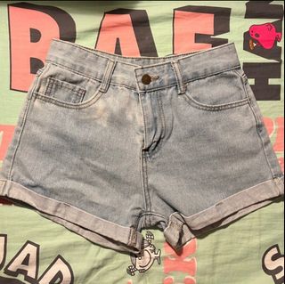 （分類：）位於 。 由 mocineh 提交（商品編號 1242621977，圖片 1）。簡介： 。
