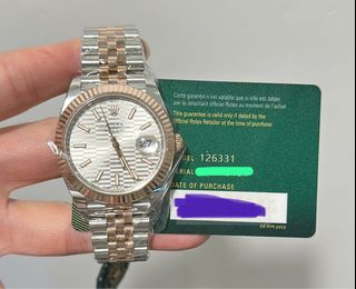 （分類：）位於 。 由 johnnyroywatch 提交（商品編號 1237164847，圖片 1）。簡介： 。