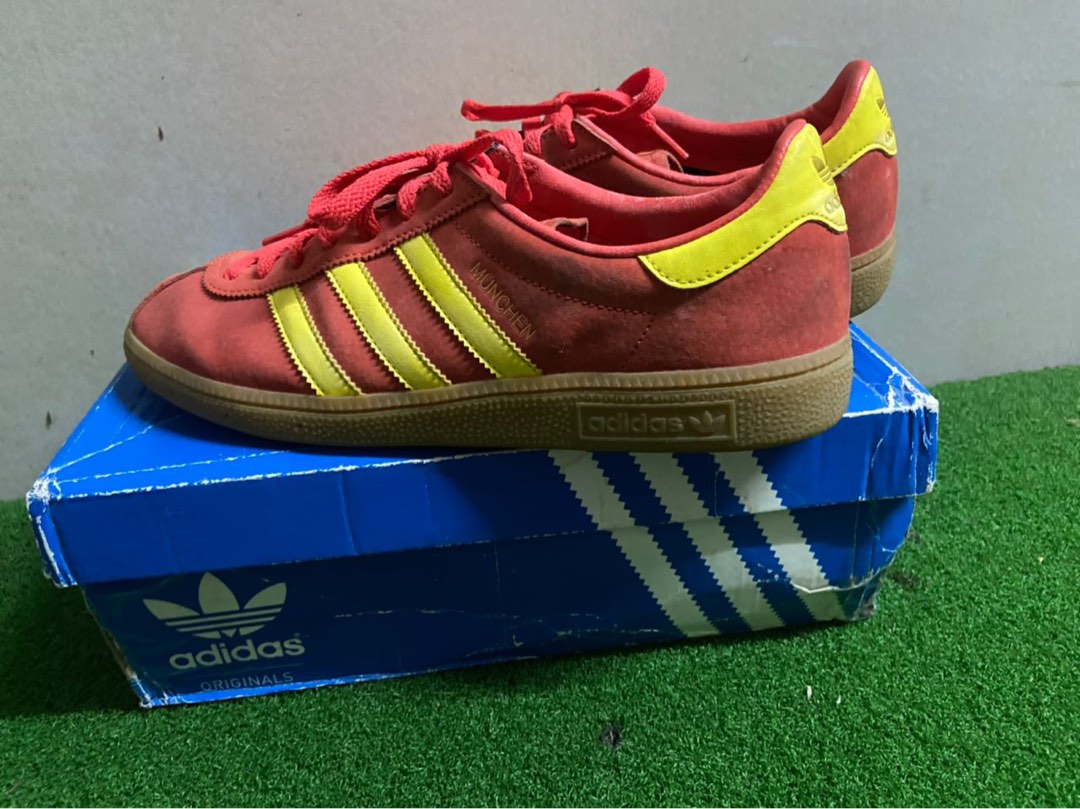 Adidas munchen red outlet yellow