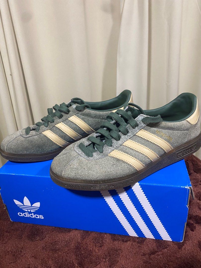 Adidas Munchen 7.5 uk, Men's Fashion, Footwear, Casual shoes on