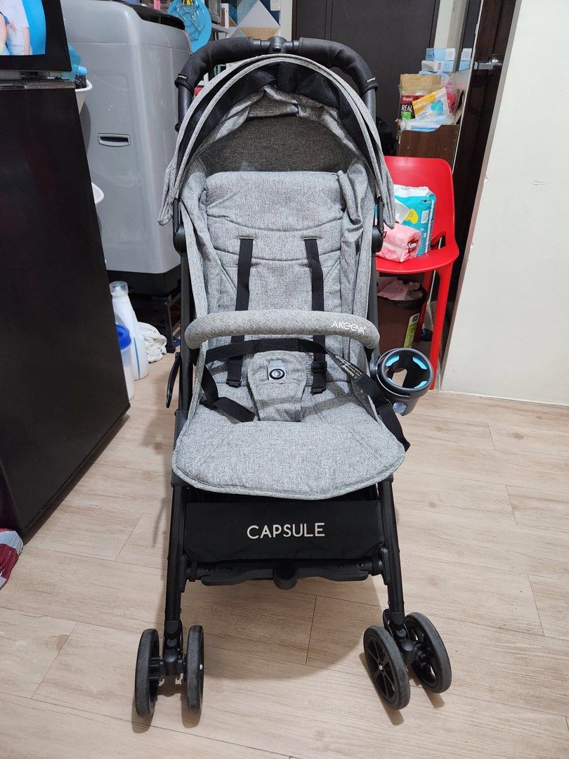 Akeeva capsule stroller hotsell
