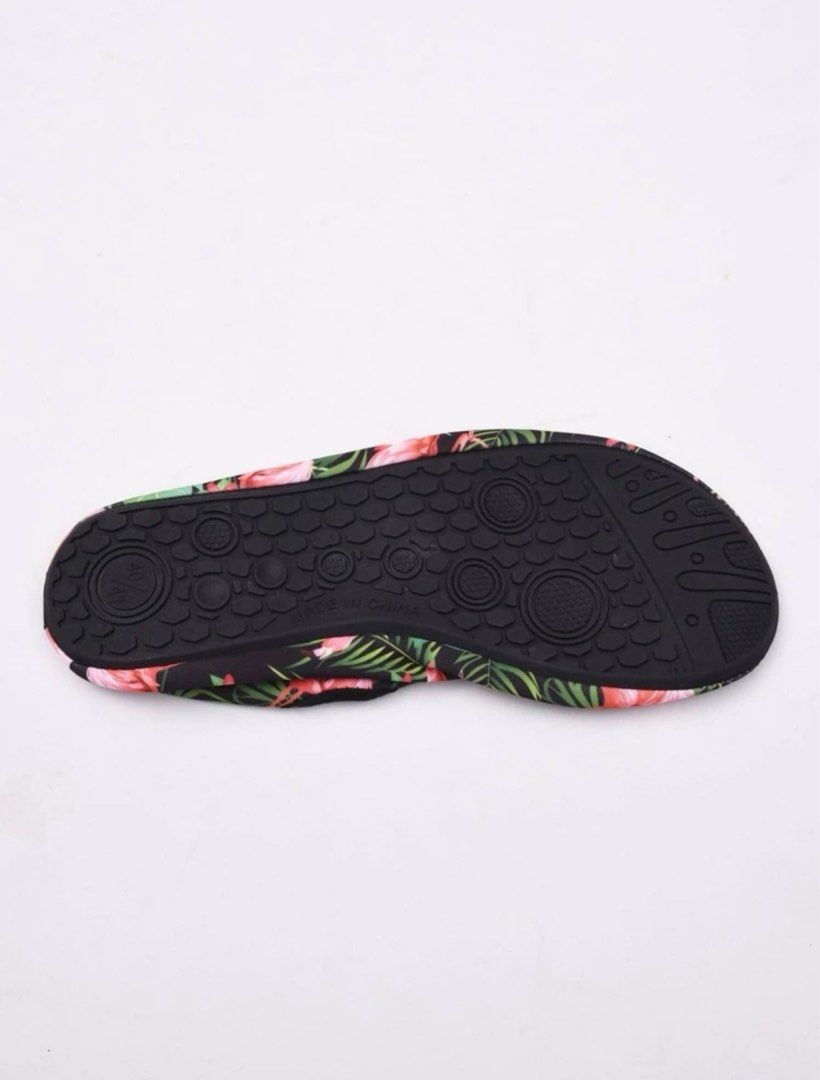 slip on beach shoes