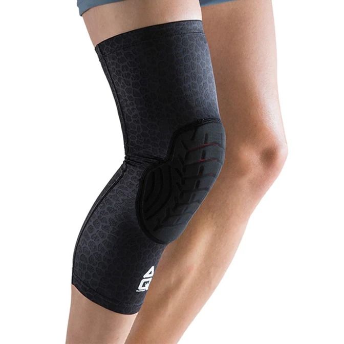 AQ SUPPORT SOLID SHIELD KNEE SLEEVE - OLYMPIC VILLAGE UNITED (Category: Braces, Support & Protection) located in Quezon City. Submitted by olympicvillageecommerce (Listing ID 1242594046, Image 2). Description: PRODUCT DESCRIPTION: Color: BLACK Item Code: AQS-B23511 High elasticity of Lycra fabric with tensile fabric, scaled pad and wear-resistant mesh provides powerful cushion system Scaled pad with unique scaly design fit the joint smoothly Scal