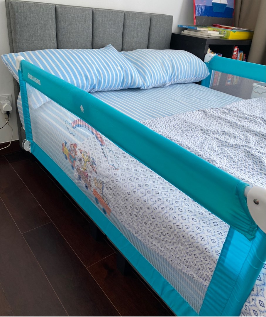 Baby kids bed rail bed guard 120 x 47cm, Babies & Kids, Baby Nursery