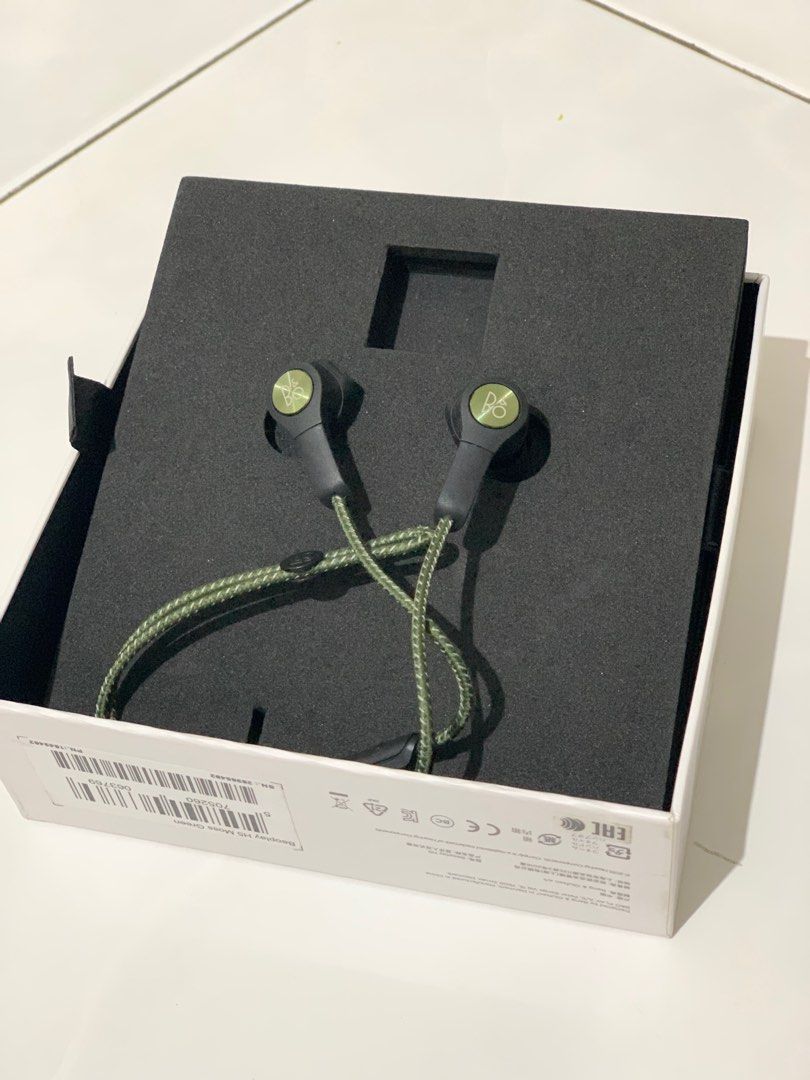 B O PLAY BEOPLAY H5 MOSS GREEN