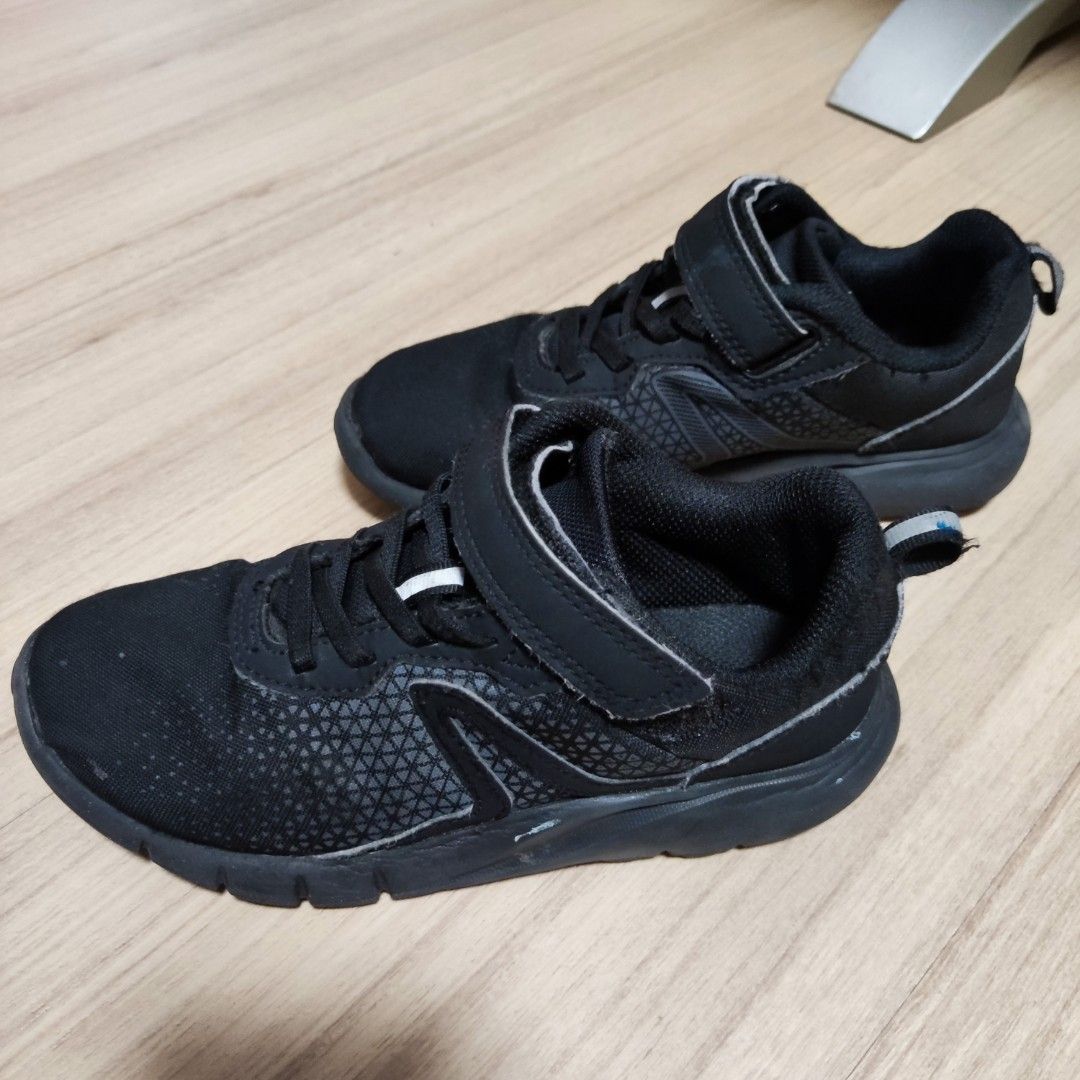 Decathlon black school shoes shop