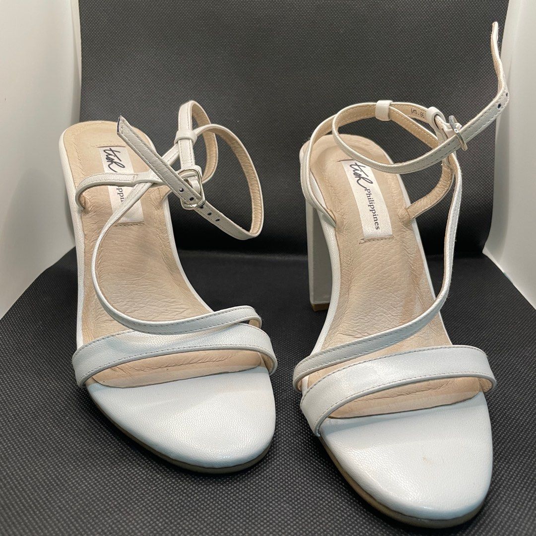 White Rattan Block Heel Sandals - CHARLES & KEITH PH