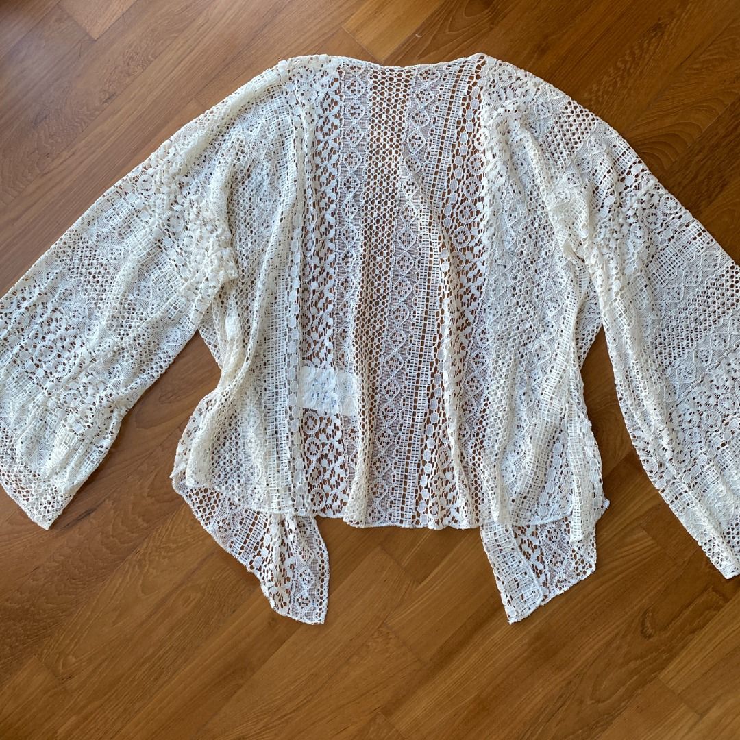 White lace short best sale sleeve cardigan