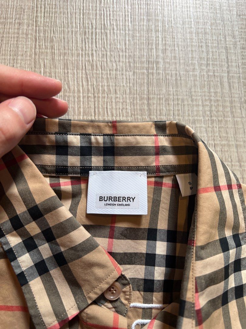 Burberry checkered top Luxury Apparel on Carousell