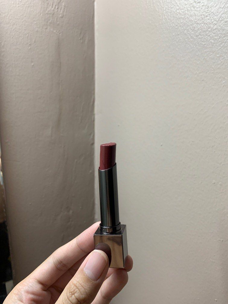 Burberry kisses sheer Oxblood Beauty Personal Care Face