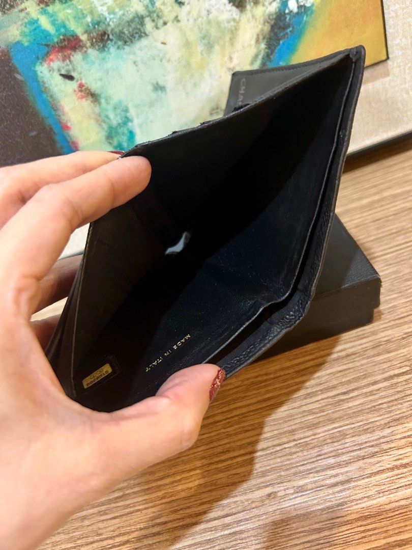 Chanel Bifold Caviar Wallet (Category: Luxury Bags & Wallets) located in Pasig City. Submitted by angelsluxe.mnl (Listing ID 1242715732, Image 3). Description: ⭐️Money Back Guaranteed Authentic ⭐️HOLOGRAM intact ⭐️with orig box ⭐️Less ₱500 for cash payment ⭐️Open for one month lay away ⭐️Actual video available upon request of serious buyers..