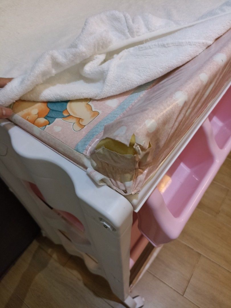 Changing Station with Bath Tub and Wheels on Carousell