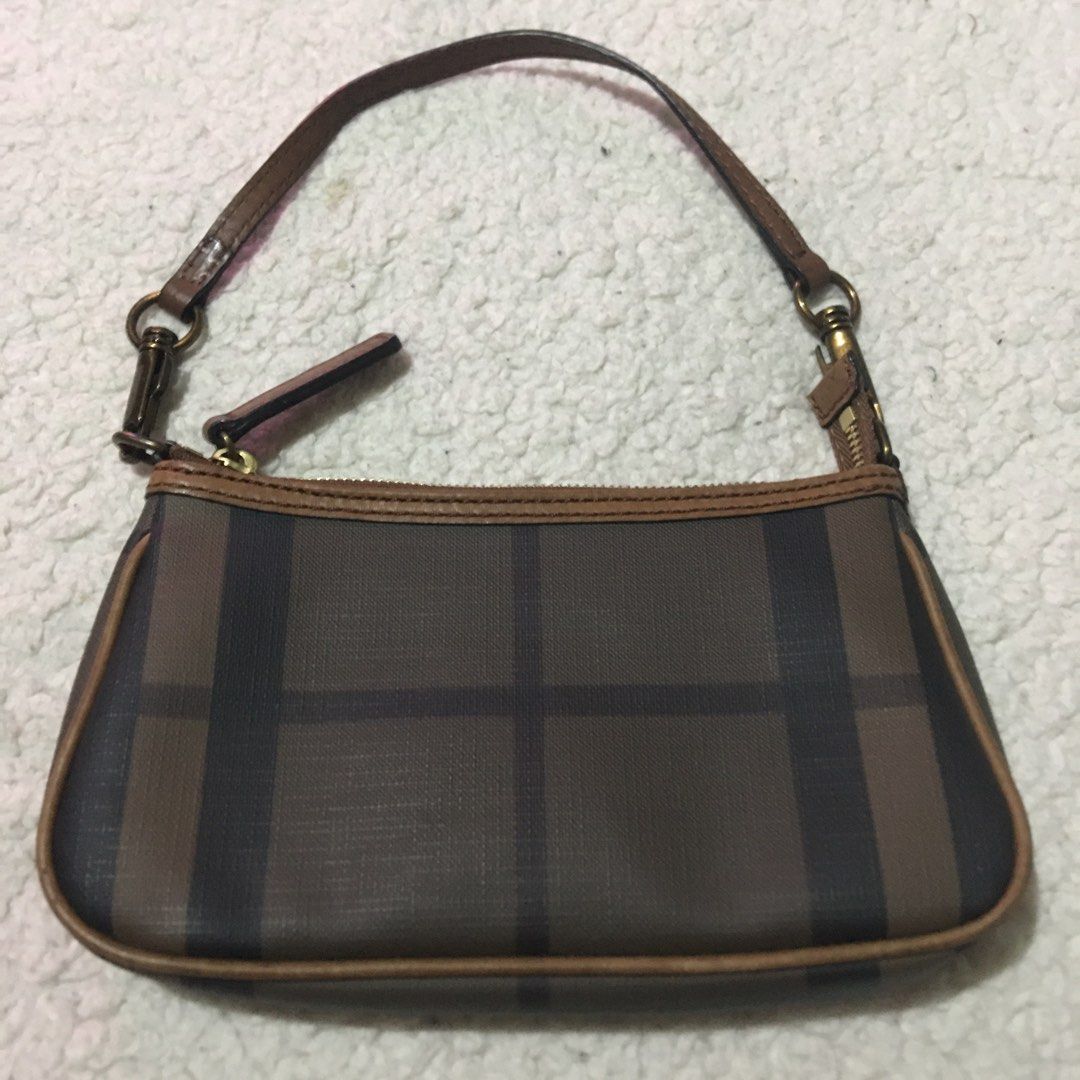 Burberry Vintage Pochette, Luxury, Bags & Wallets on Carousell