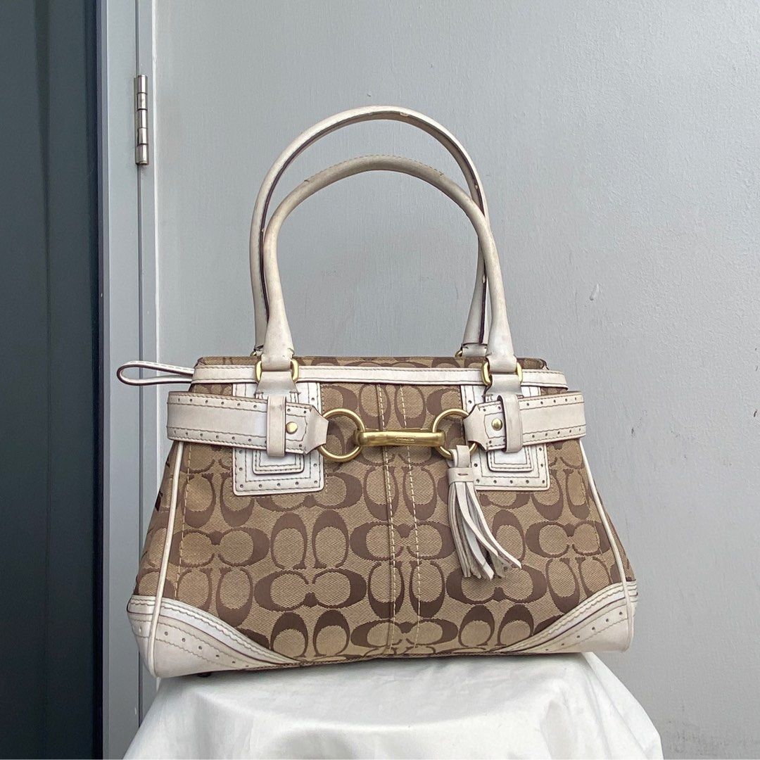 coach shoulder bags